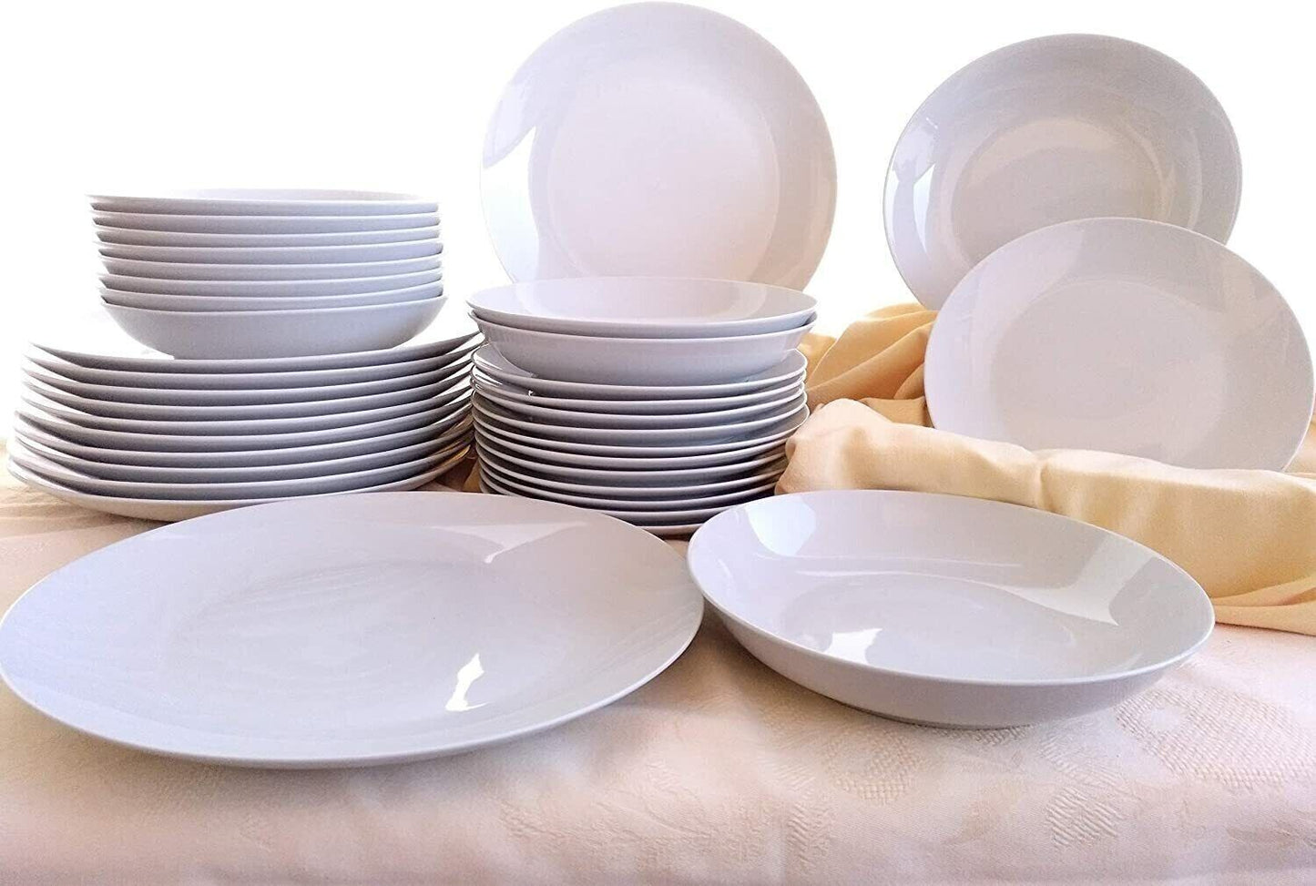 Box of 6 - White Porcelain Soup Pasta bowls dinner plates Everyday Line