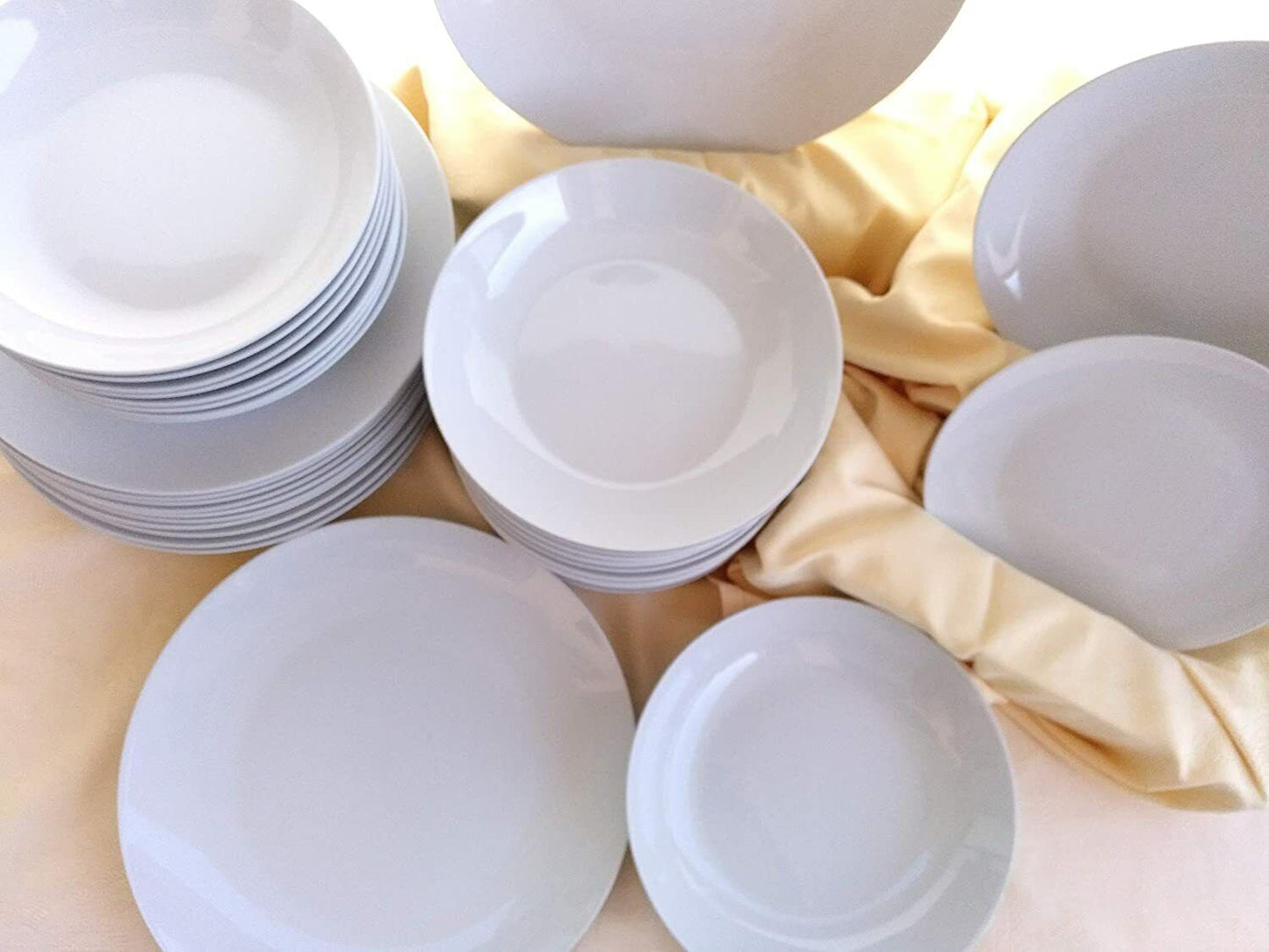 White porcelain soup dinner plates salad pasta bowls 21cm Everday Line